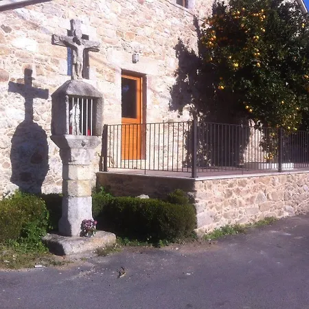 O Cruceiro Country house *